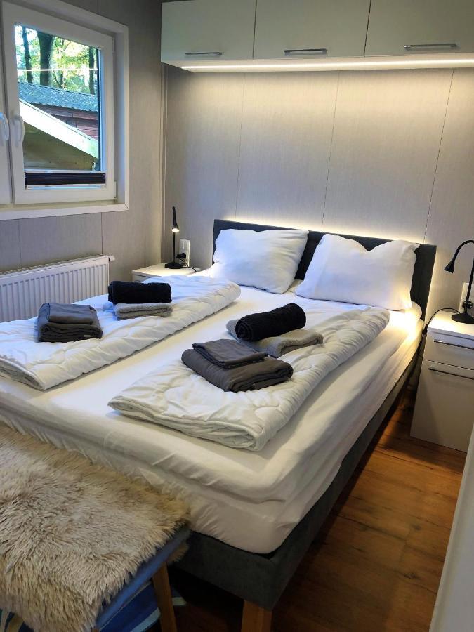 Luxe Chalet Leeuwenhart - Recreation Only Hoenderloo Dış mekan fotoğraf